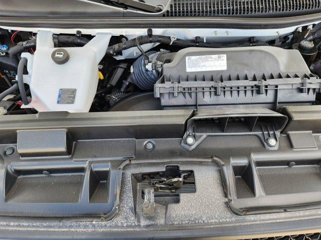 2025 Chevrolet Express Cutaway 3500 Base