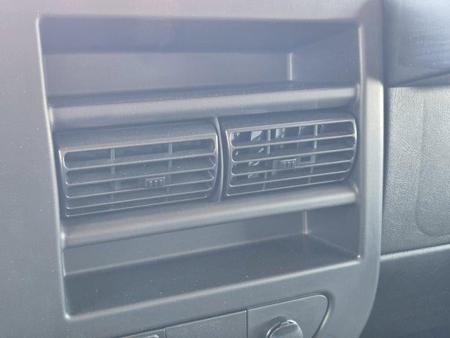 2025 Chevrolet Express Cutaway 3500 Base