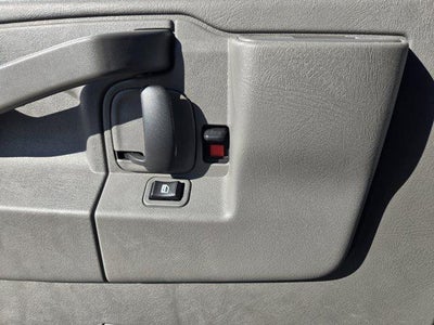 2025 Chevrolet Express Cutaway 3500 Base