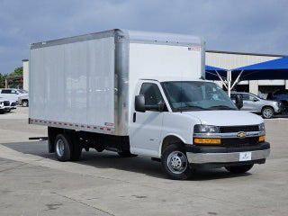 2026 Chevrolet Express Cutaway 3500 Base