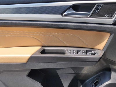 2022 Volkswagen Atlas Cross Sport 3.6L V6 SEL Premium R-Line