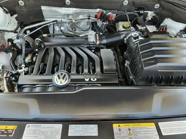 2022 Volkswagen Atlas Cross Sport 3.6L V6 SEL Premium R-Line