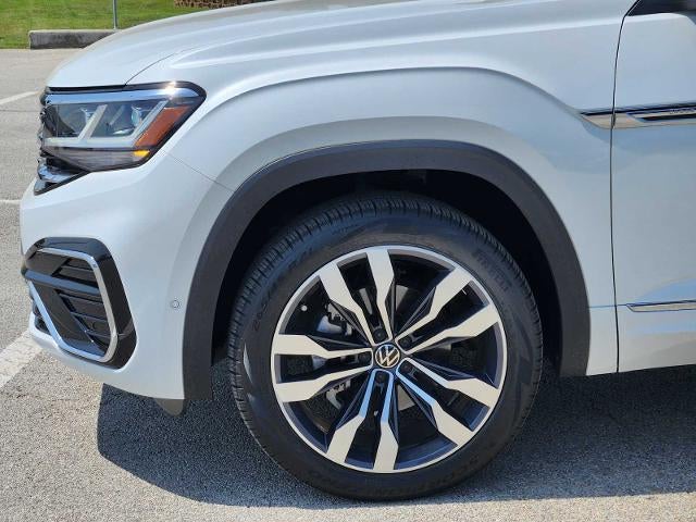 2022 Volkswagen Atlas Cross Sport 3.6L V6 SEL Premium R-Line