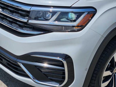 2022 Volkswagen Atlas Cross Sport 3.6L V6 SEL Premium R-Line