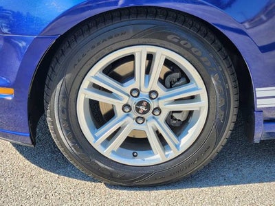 2013 Ford Mustang V6