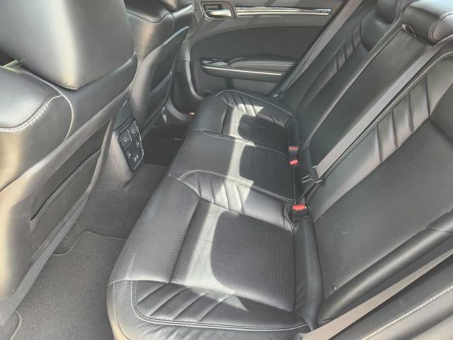 2023 Chrysler 300 300C