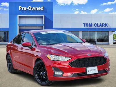 2020 Ford Fusion SE