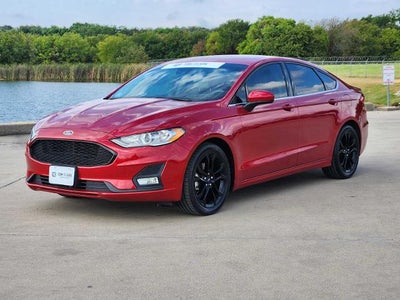 2020 Ford Fusion SE