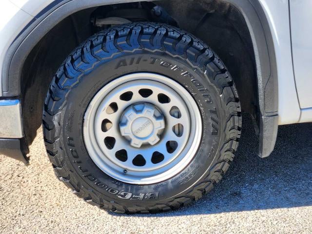 2023 GMC Sierra 1500 Pro