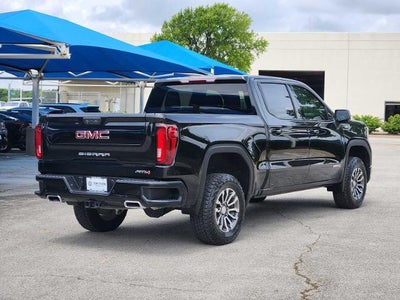 2022 GMC Sierra 1500 AT4