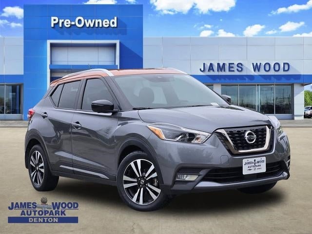 2020 Nissan Kicks SR
