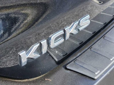 2020 Nissan Kicks SR