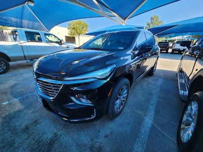 2024 Buick Enclave Essence