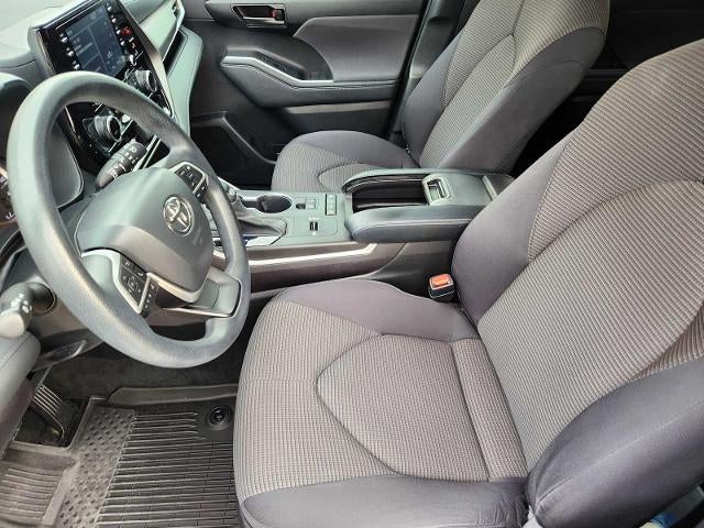 2022 Toyota Highlander L