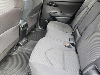 2022 Toyota Highlander L