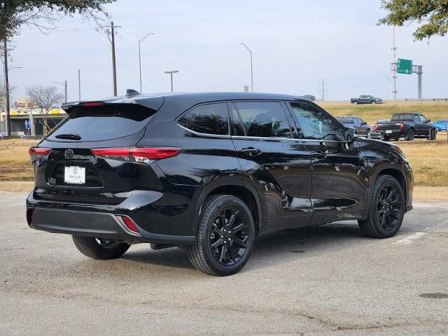 2022 Toyota Highlander L