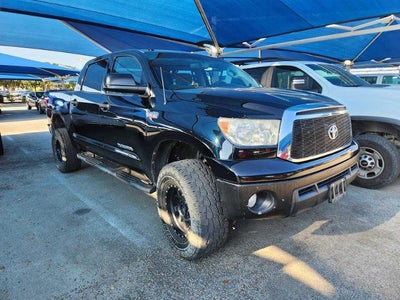 2013 Toyota Tundra 4WD Truck CREW 4WD FFV V8 5