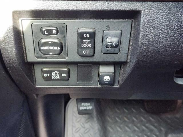 2015 Toyota Tundra 4WD Truck LTD