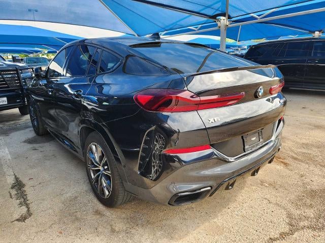 2022 BMW X6 M50i