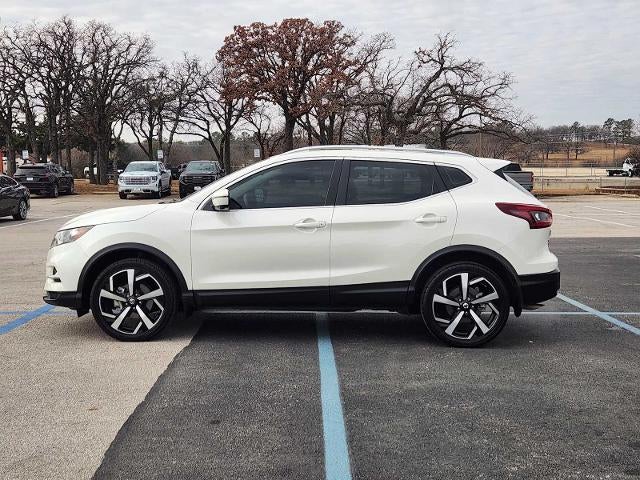 2022 Nissan Rogue Sport SL