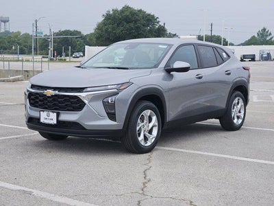 2026 Chevrolet Trax LS