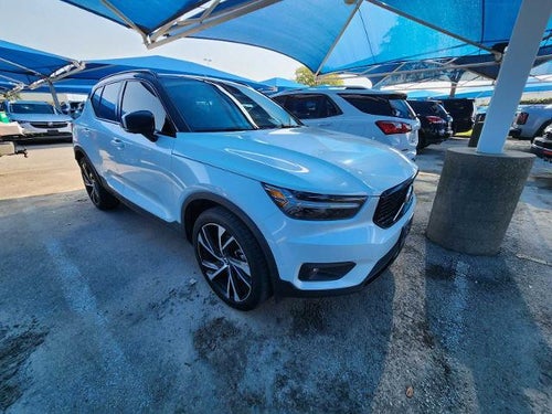 2021 Volvo XC40 R-Design