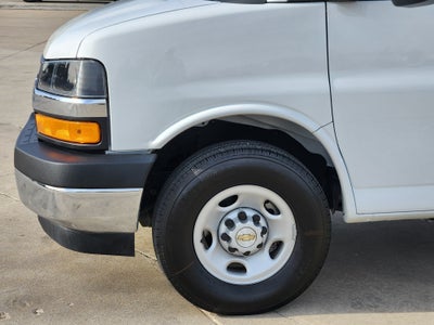 2025 Chevrolet Express Commercial Cutaway Base