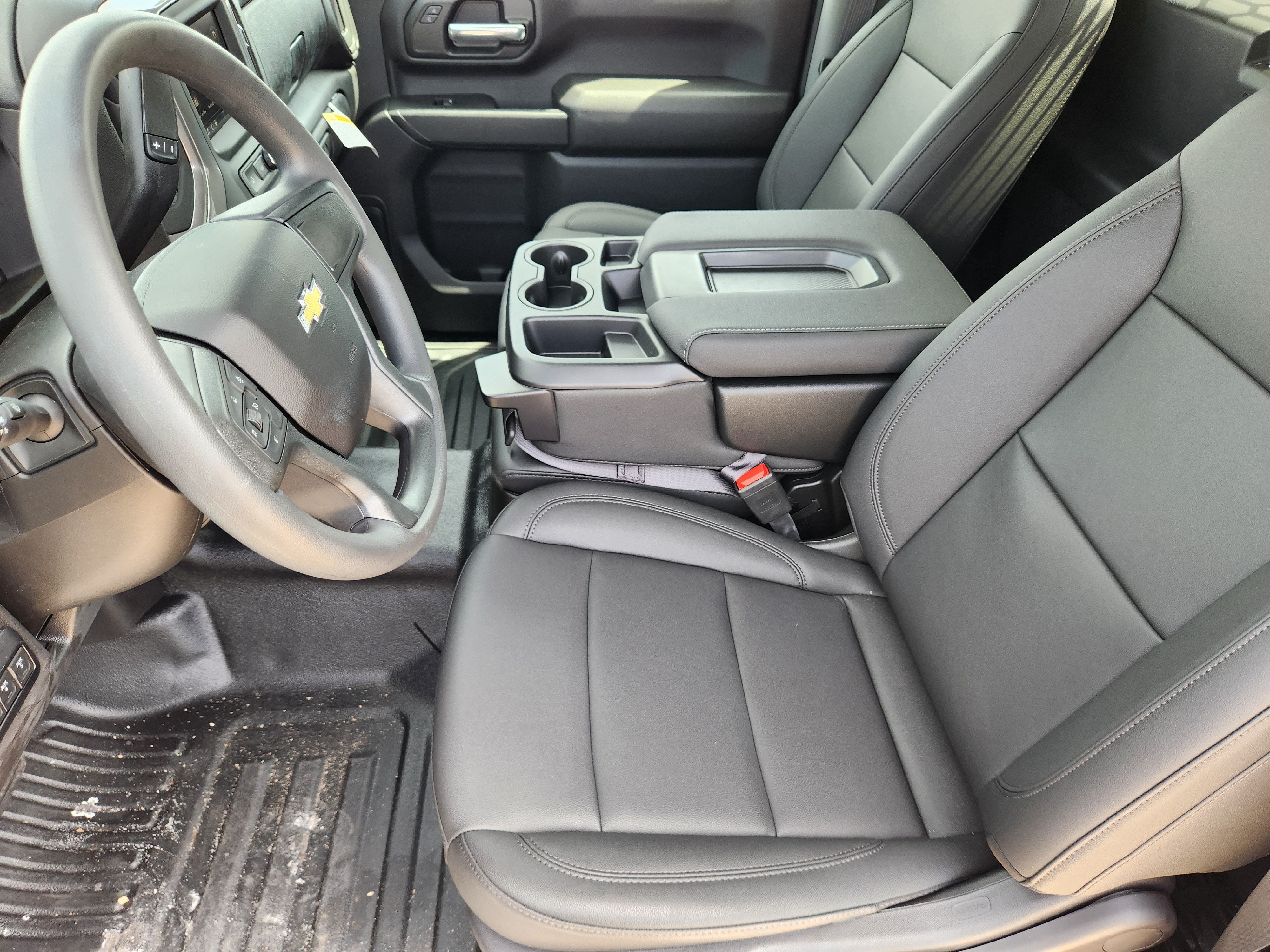 2026 Chevrolet Silverado 3500HD CC Work Truck
