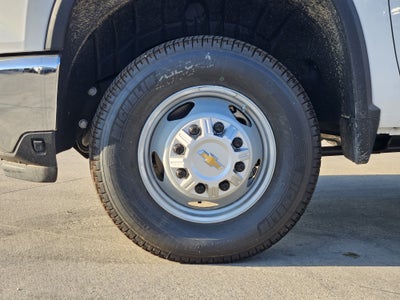 2026 Chevrolet Silverado 3500HD CC Work Truck