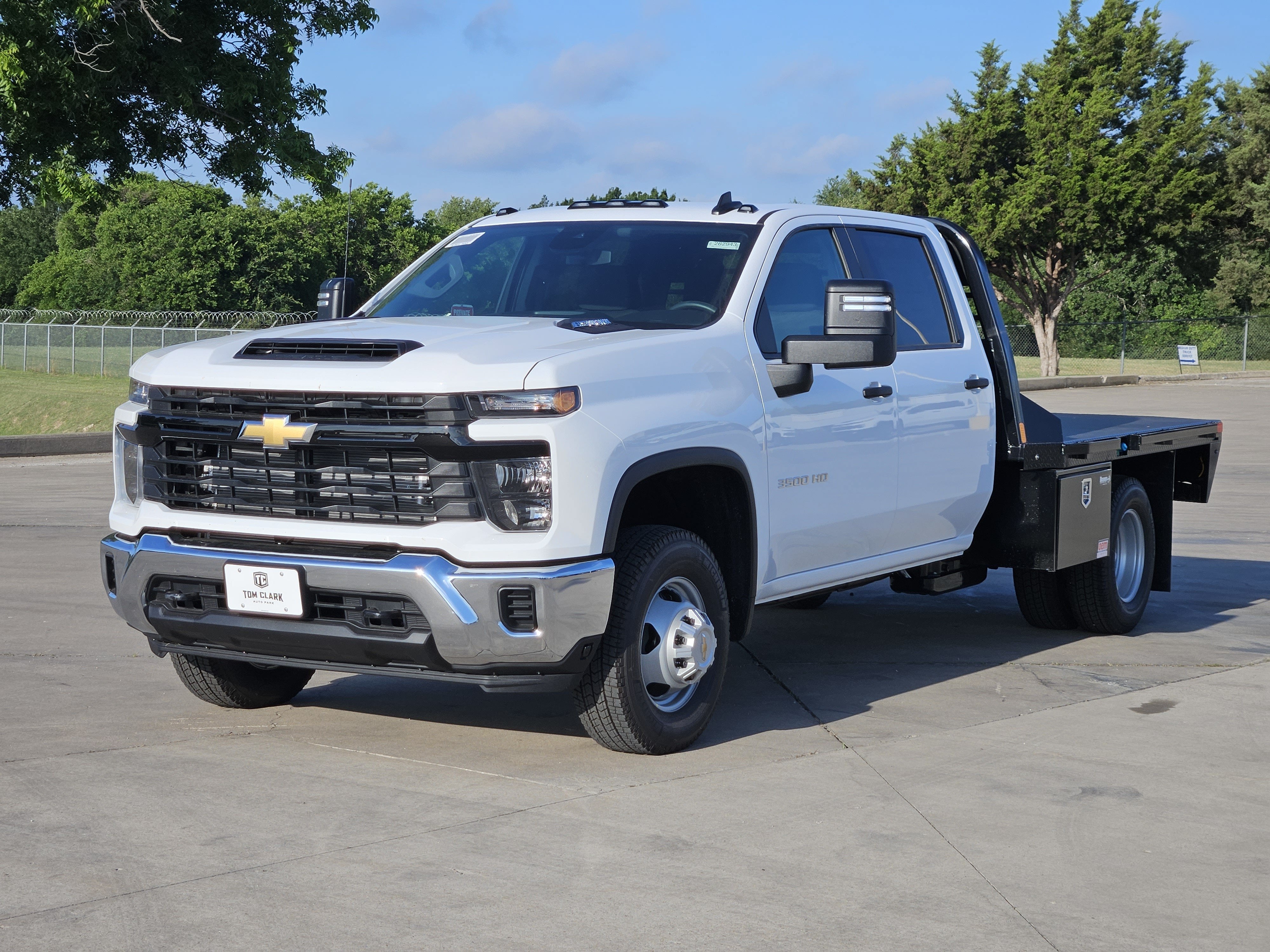 2026 Chevrolet Silverado 3500HD CC Work Truck