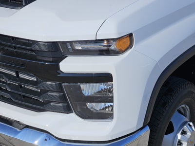 2026 Chevrolet Silverado 3500HD CC Work Truck
