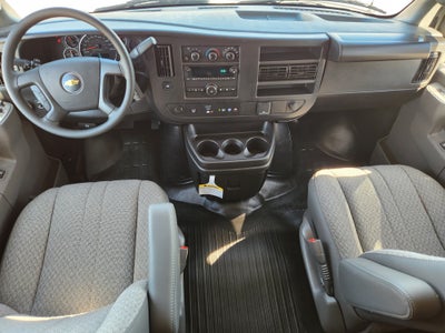 2025 Chevrolet Express Cargo Van Base