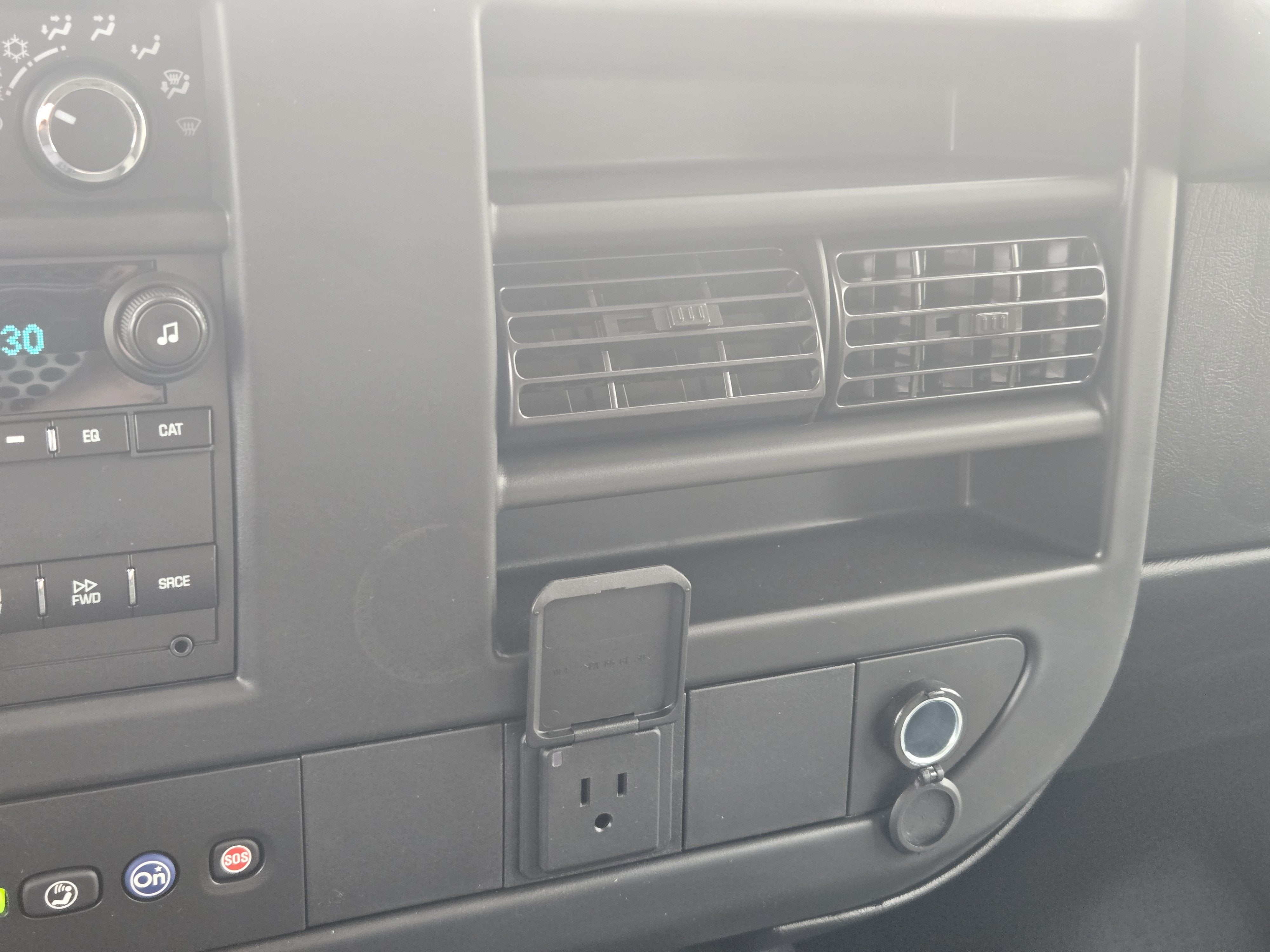 2025 Chevrolet Express Cargo Van Base