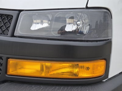 2025 Chevrolet Express Cargo Van Base