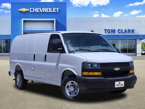 2025 Chevrolet Express Cargo Van Base