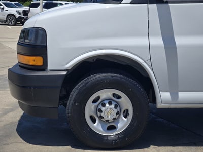 2025 Chevrolet Express Cargo Van Base