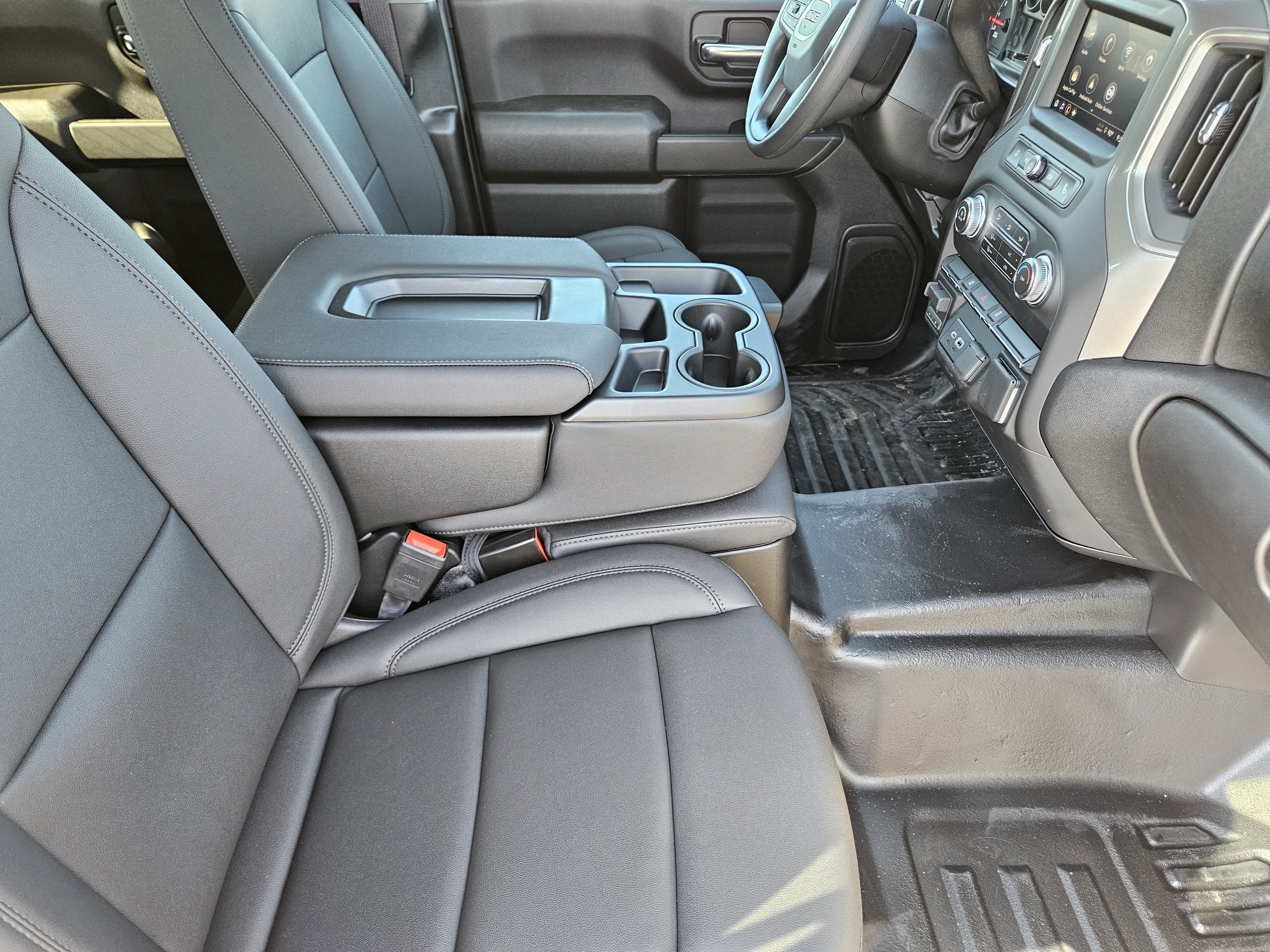 2026 GMC Sierra 2500HD Pro