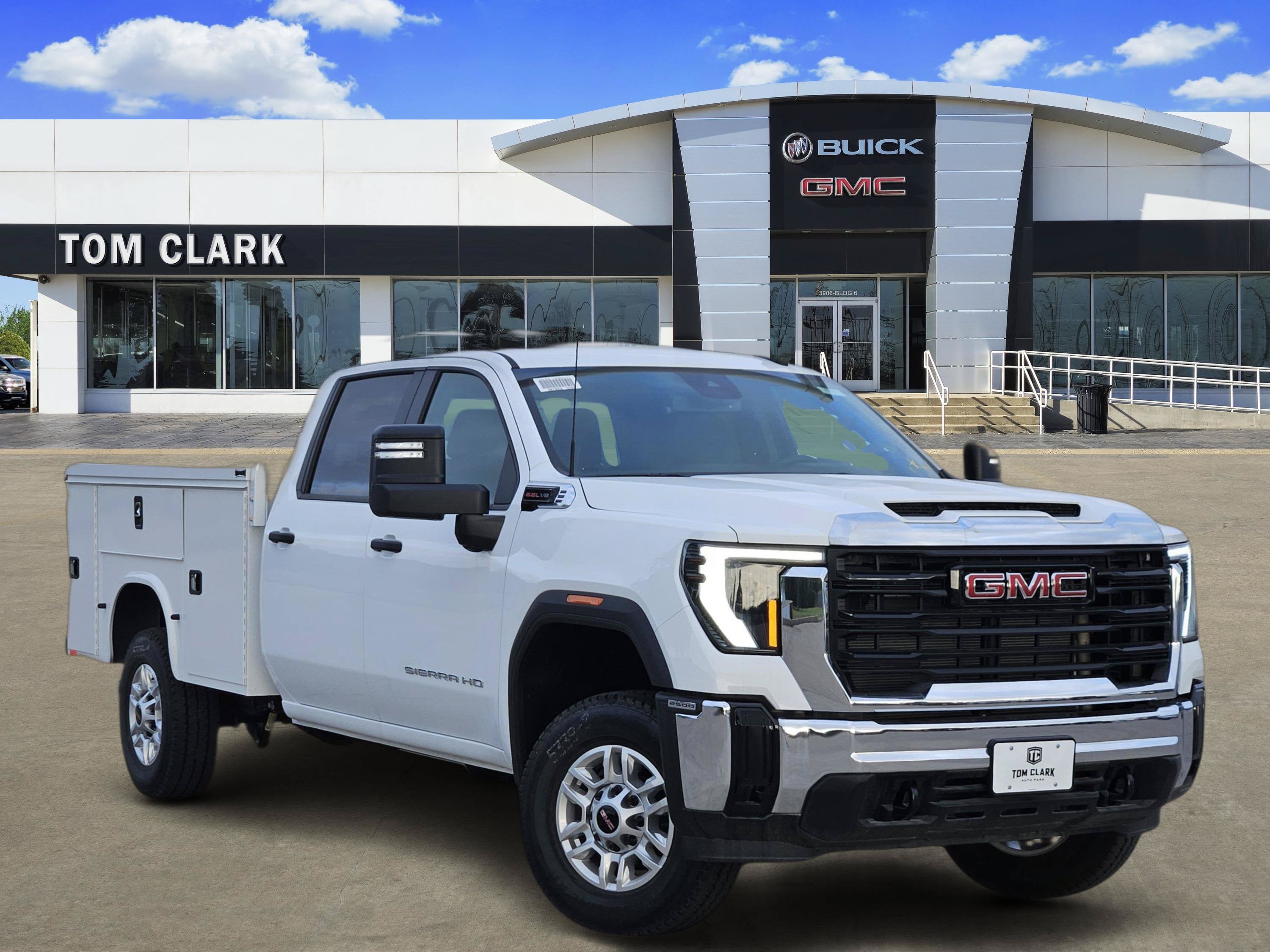 2026 GMC Sierra 2500HD Pro