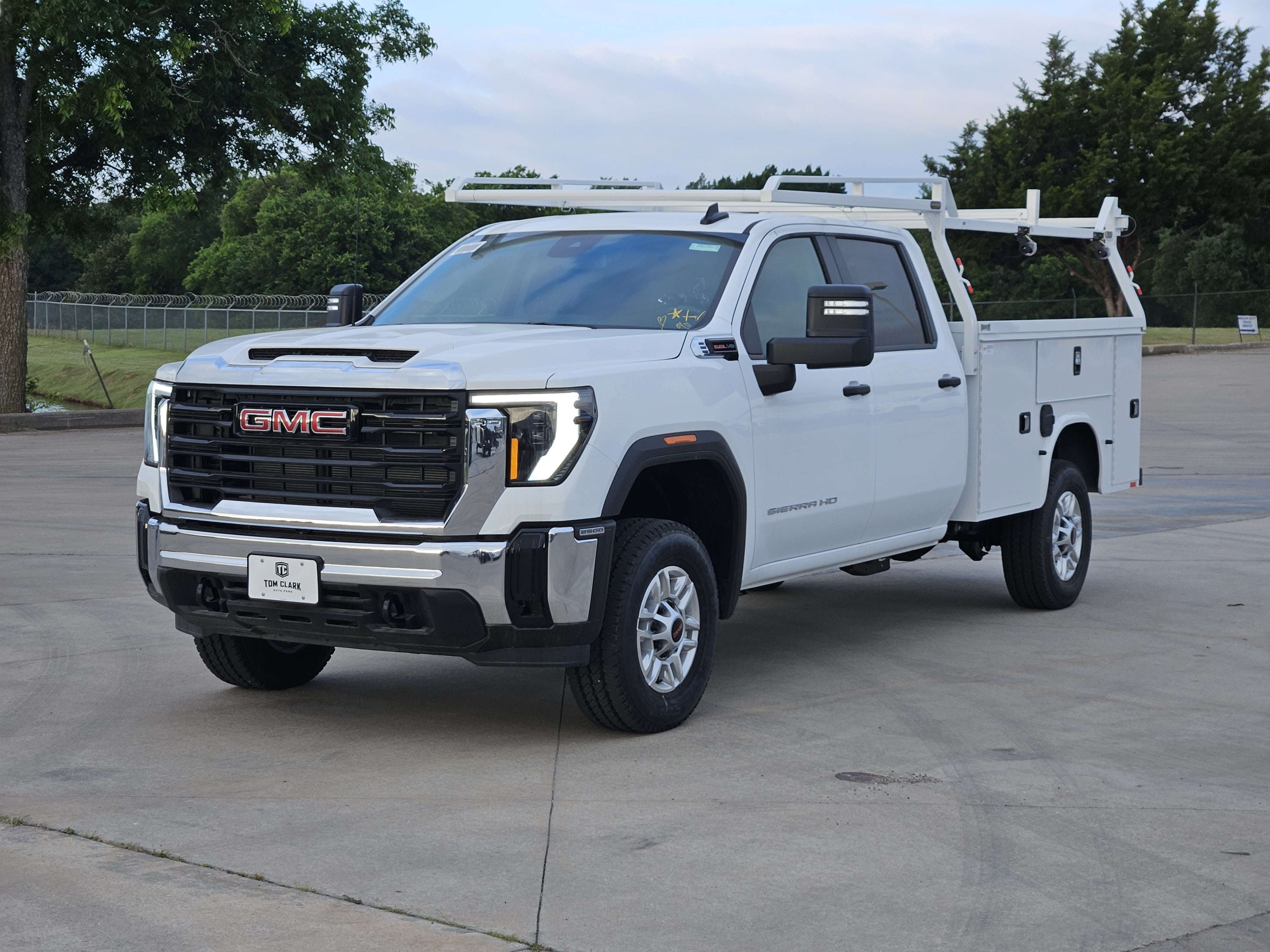 2026 GMC Sierra 2500HD Pro