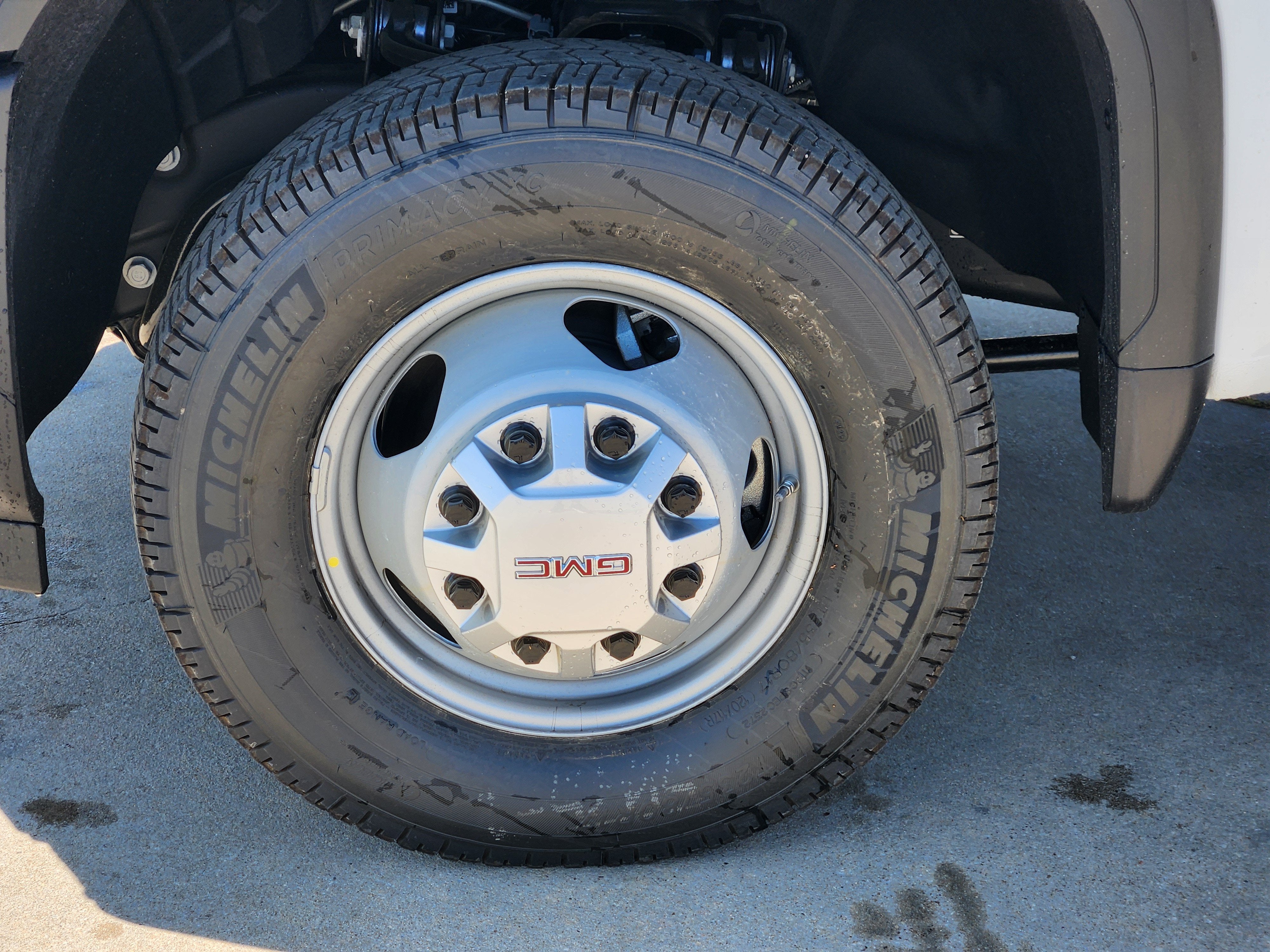 2026 GMC Sierra 3500HD CC Pro