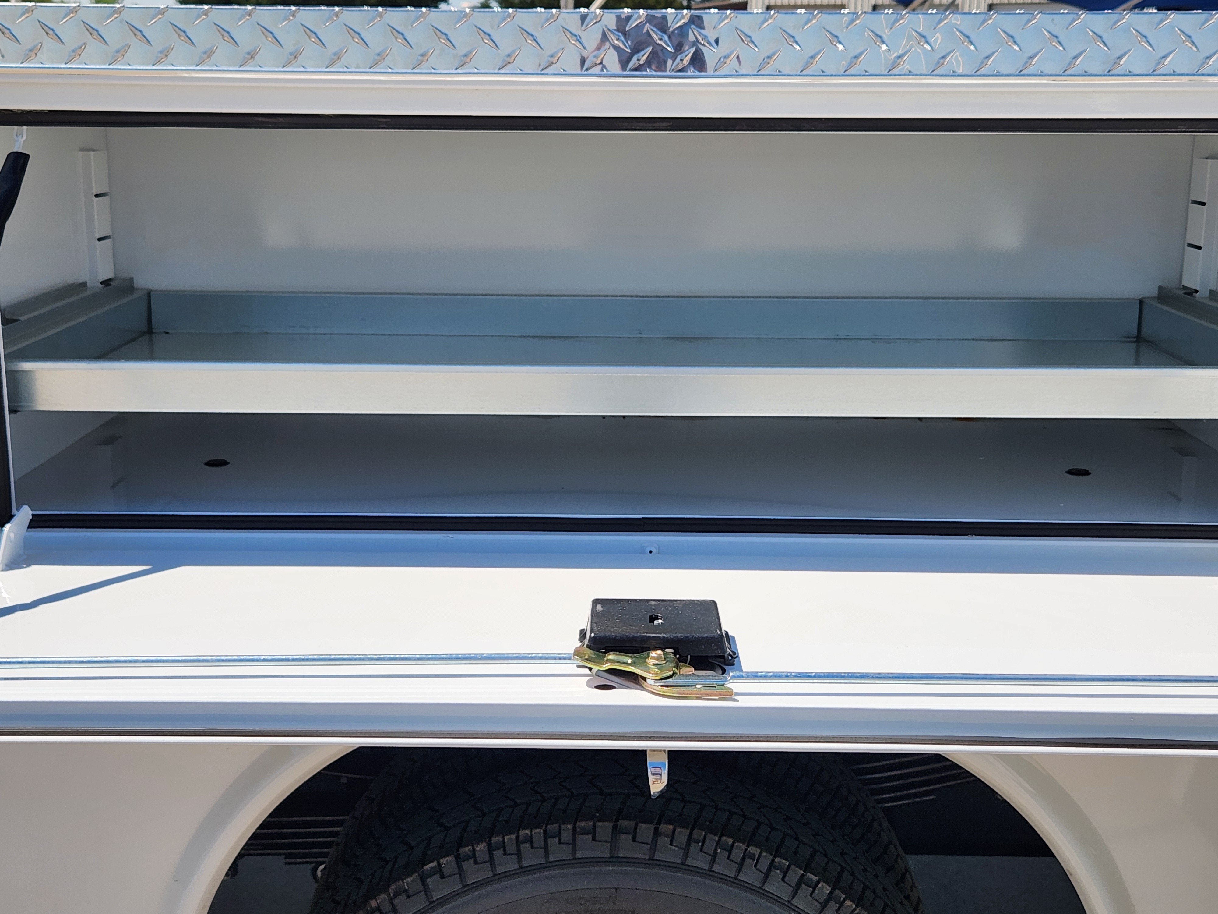 2026 GMC Sierra 3500HD CC Pro