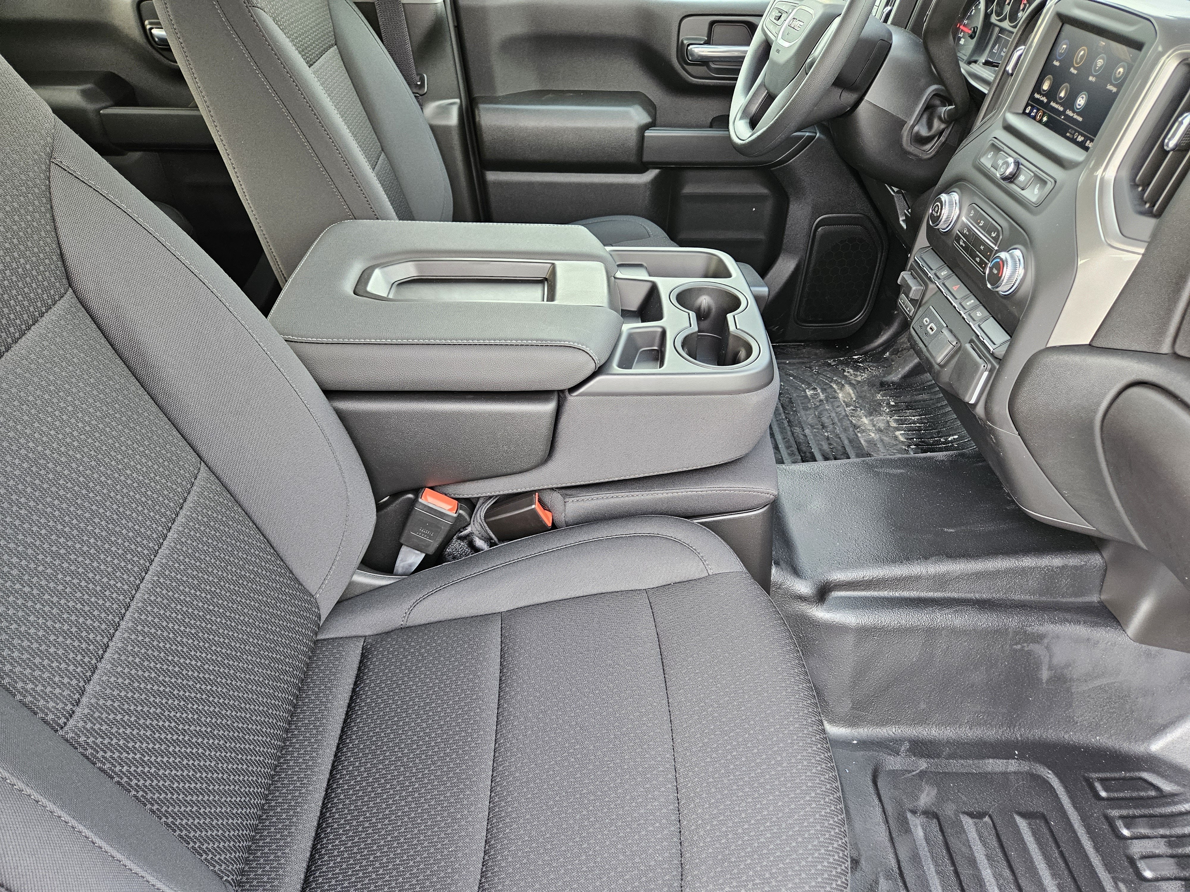 2026 GMC Sierra 3500HD CC Pro