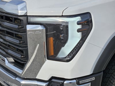 2026 GMC Sierra 3500HD CC Pro