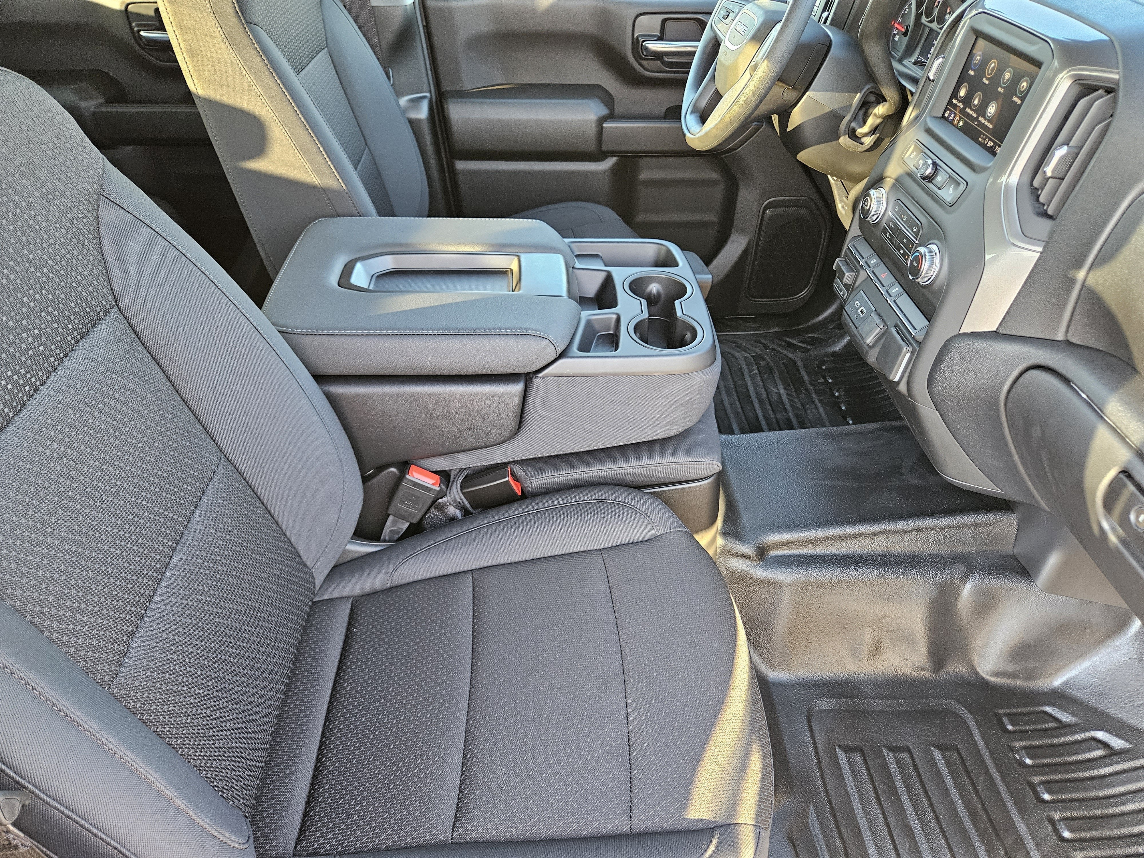 2026 GMC Sierra 3500HD CC Pro