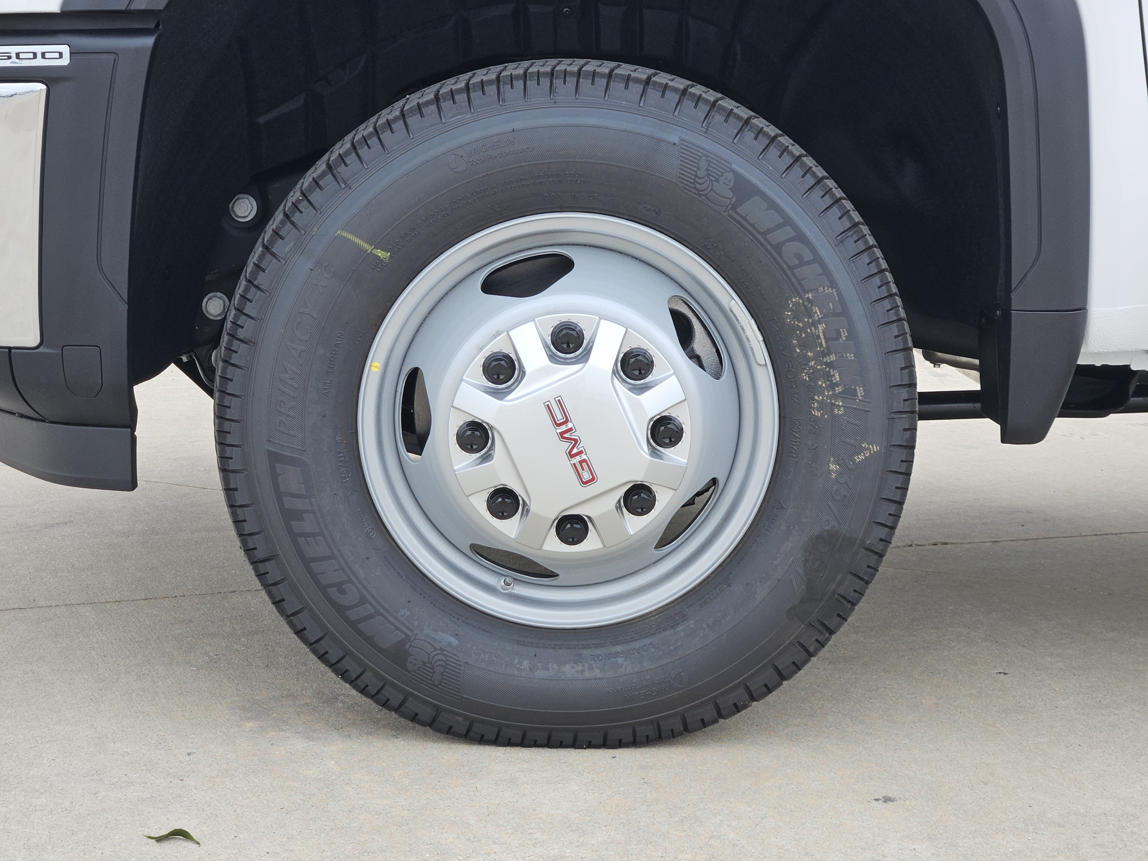 2026 GMC Sierra 3500HD CC Pro