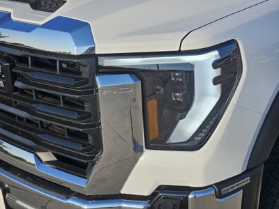 2026 GMC Sierra 3500HD CC Pro