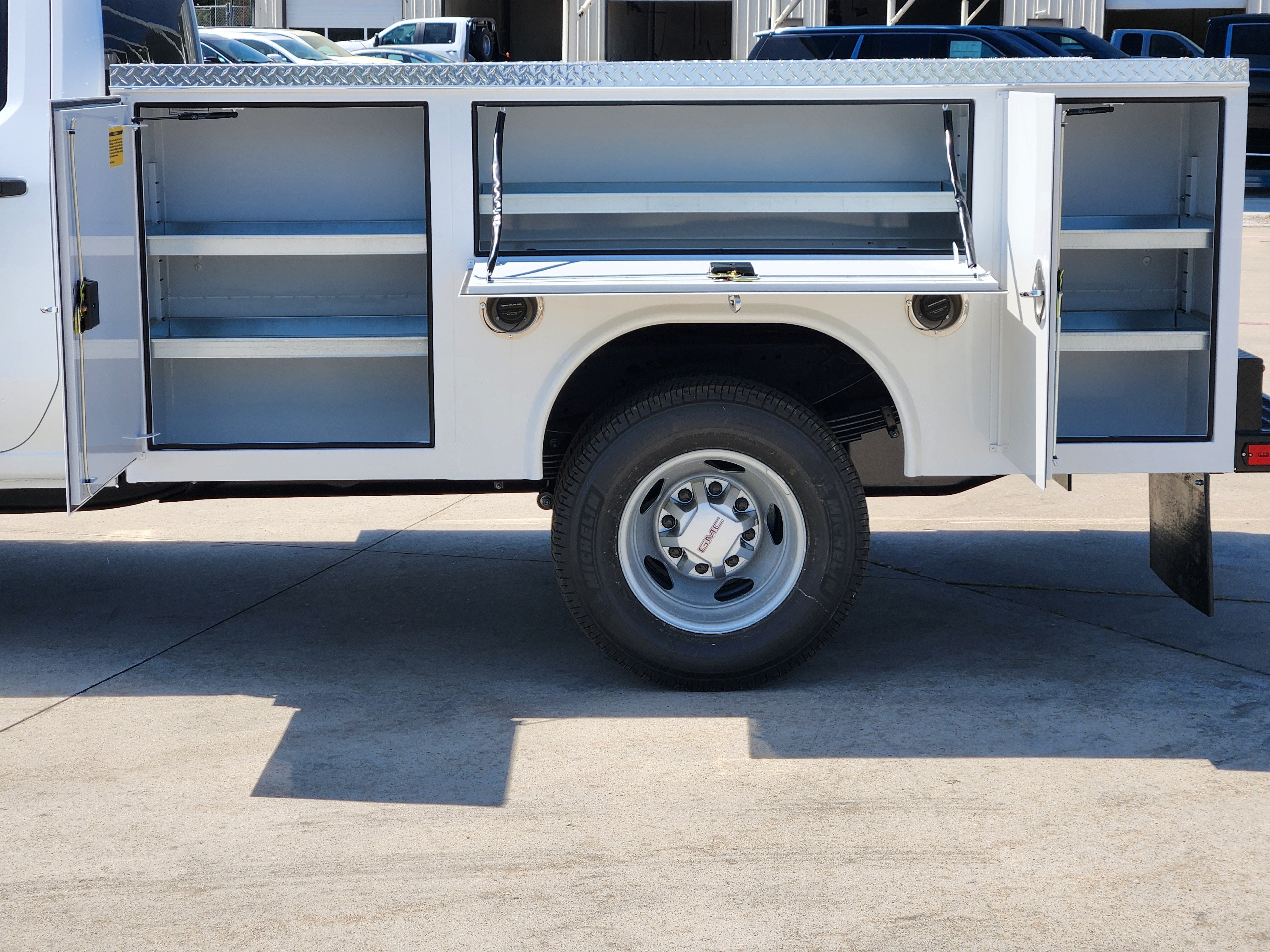 2026 GMC Sierra 3500HD CC Pro