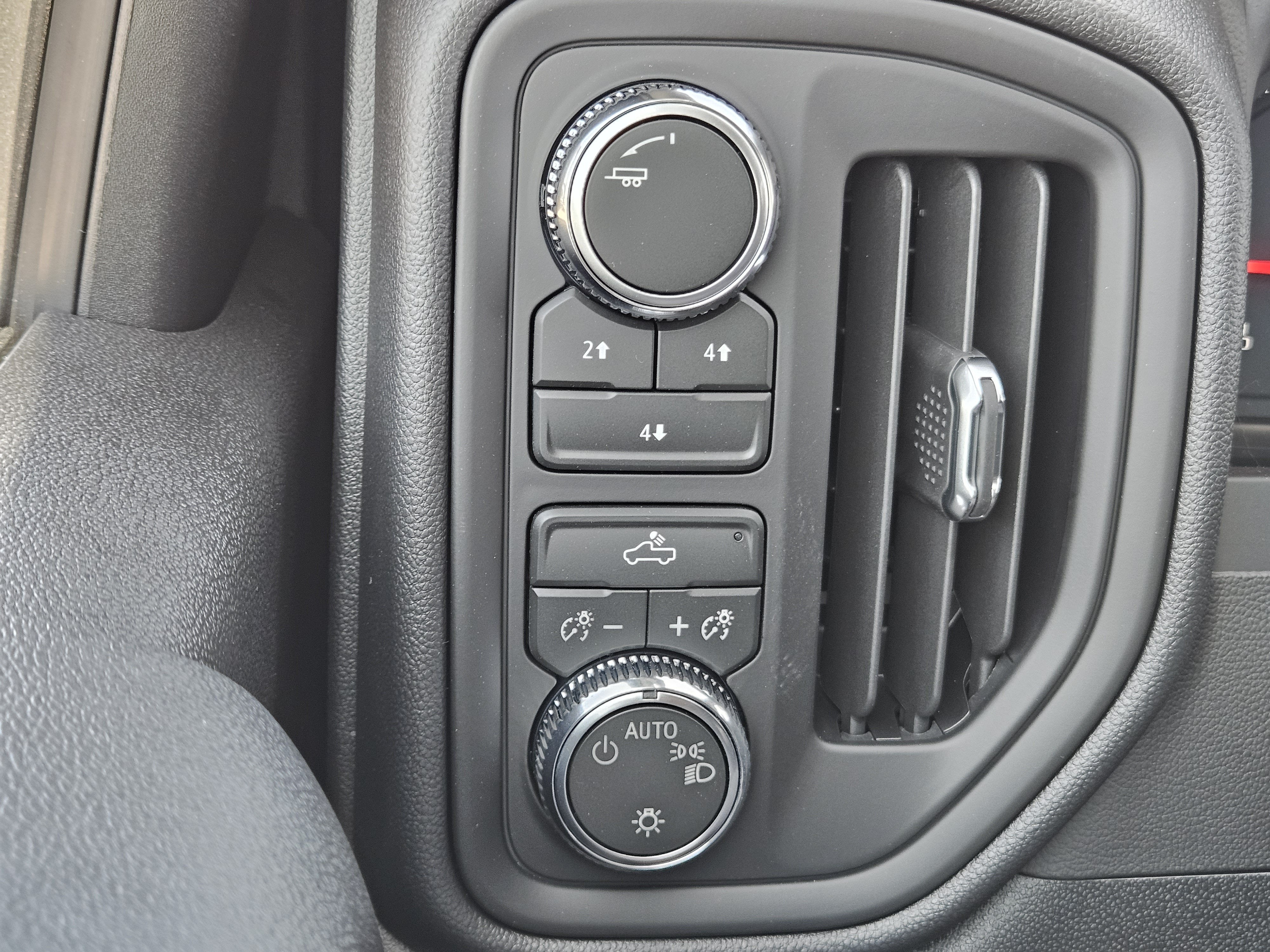 2026 GMC Sierra 3500HD CC Pro