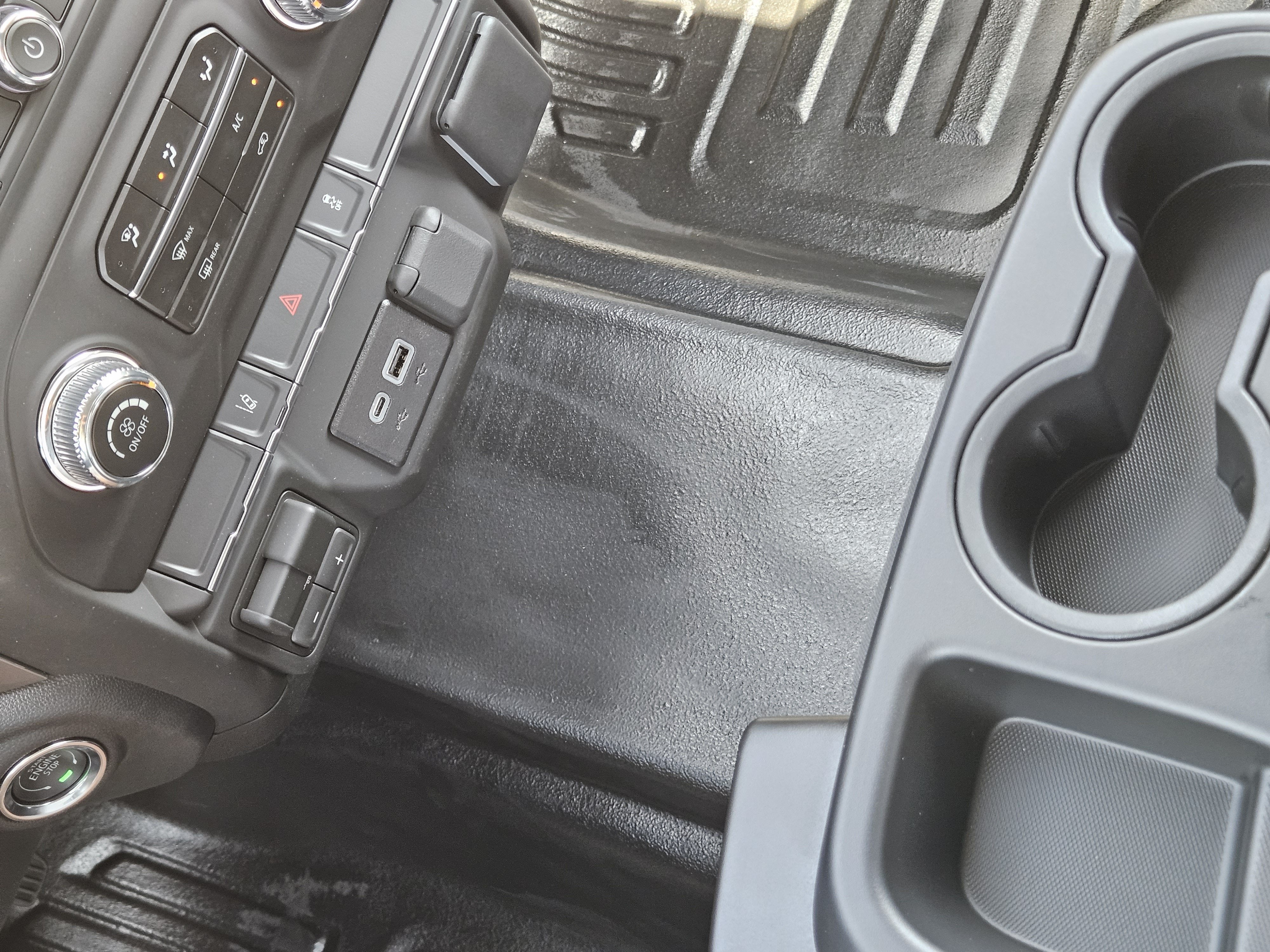 2026 GMC Sierra 3500HD CC Pro