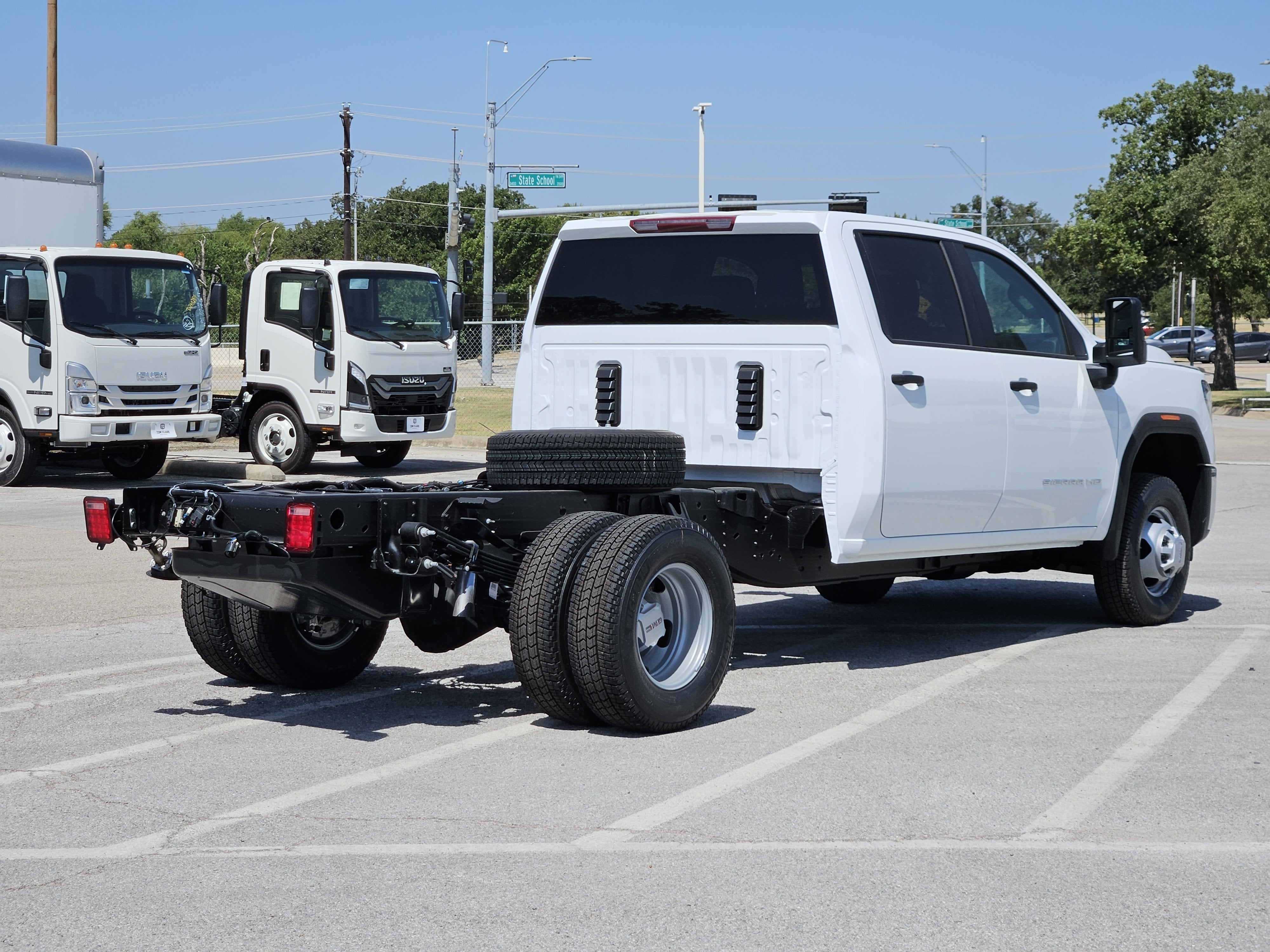 2026 GMC Sierra 3500HD CC Pro